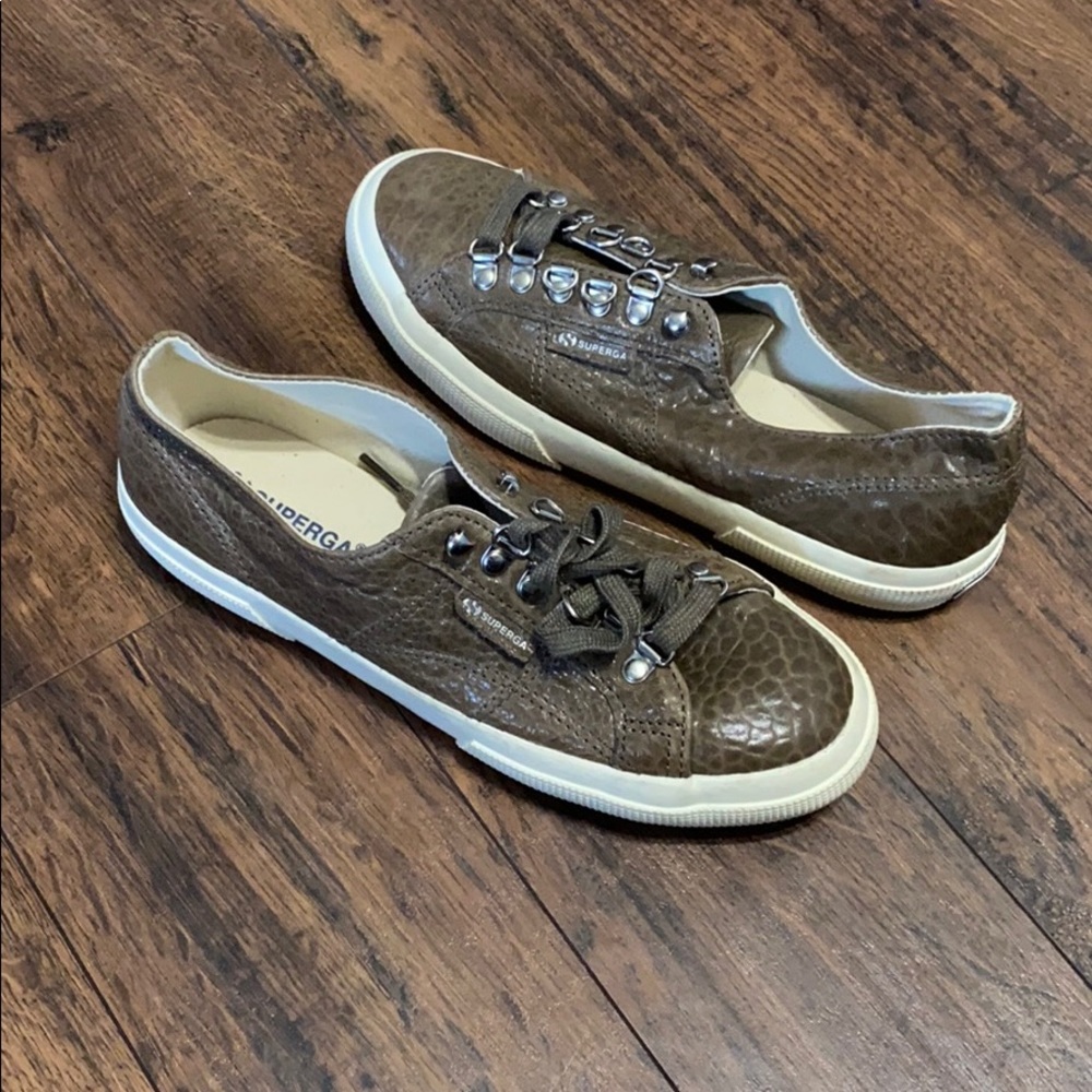 Never Worn Superga Sneakers
